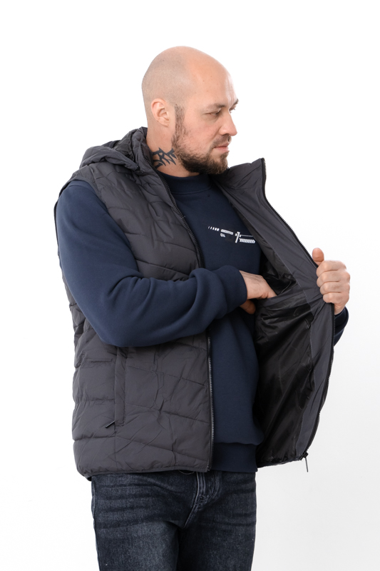 Жилетка чоловіча